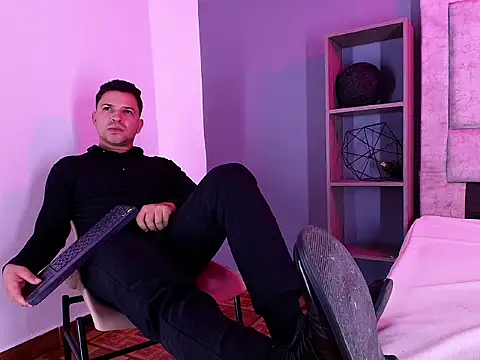 Chat +18 de Hey_Noaah ao vivo