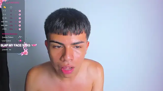 Asher_Young 在線直播表演