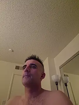 הופעת וובקאם של myth5hk