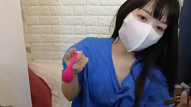 eno_pink's Live XXX Chat
