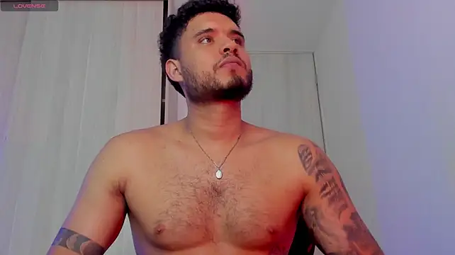 AUSTINN_TORRES 라이브 XXX 채팅