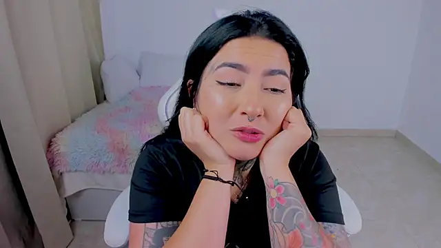 heeyy_kitty: онлайн-секс-чат