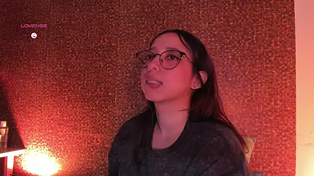 Apartment28's Live XXX Chat