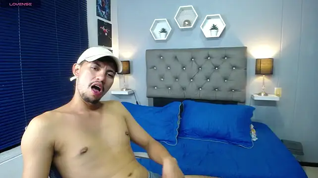xxx_thesupercum_ Webcam Show