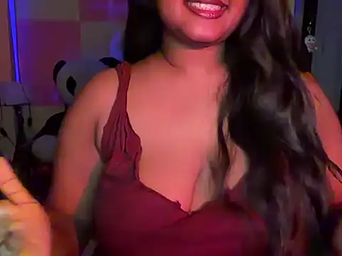 kiara-11's Live XXX Chat