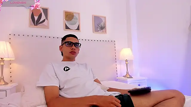 liian_23 网络视讯表演