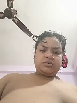 Deborbhavi222's Live XXX Chat