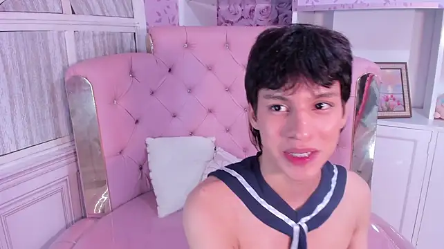max_hunter1 Pertunjukan Webcam