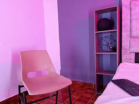 Hey_Noaahn Webbikameraesitys