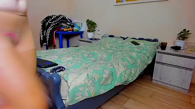 צ'אט XXX בשידור חי של DUSSY_PUSSY