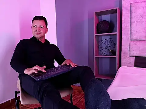 Hey_Noaah Webcam show