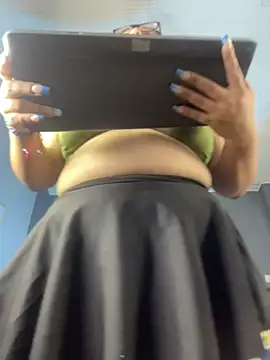 XXX chat uživo modela LuisAny