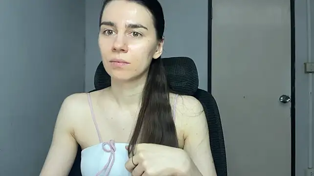 Онлайн чат XXX SassyJessi
