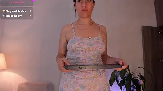 Živý XXX chat Holly_velvett