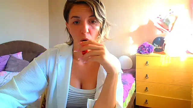 Lana_Foxyy's Live XXX Chat