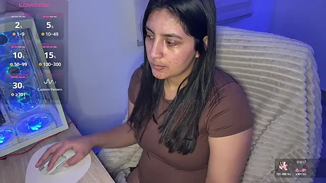 Chat XXX ao vivo de cloe_small
