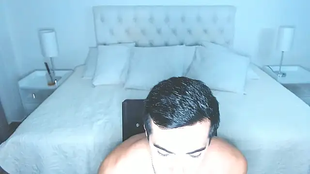 mr_hunterx's Live XXX Chat