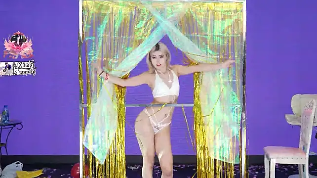 NewStar101 Adlı Modelin Canlı XXX Sohbeti