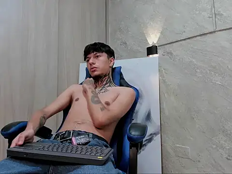 Chatroom XXX en direct de johan_tempt