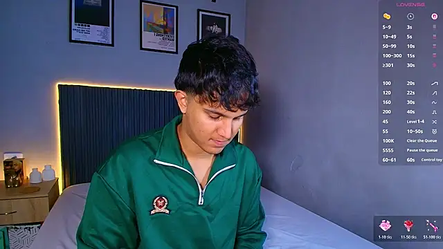 Chat +18 de Leo_Savage_ ao vivo