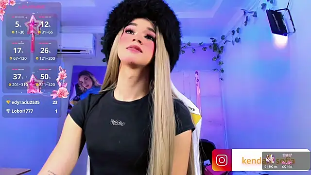 Show de webcam de Sophiaa_doll_