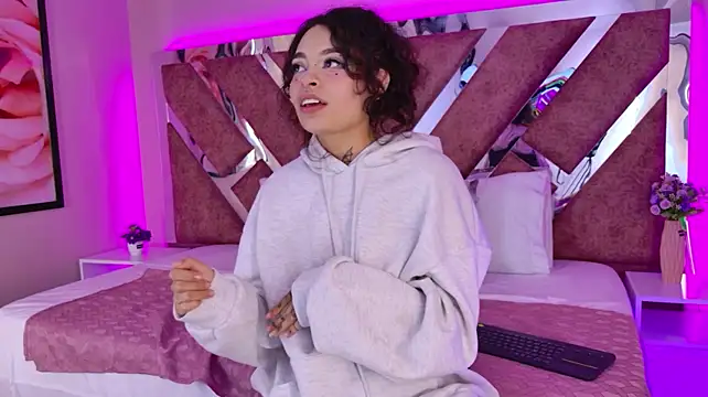KatherineGomez Live XXX-Chat