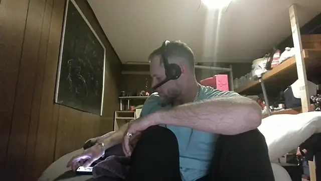 Freakslut007: διαδικτυακό σόου στην κάμερα