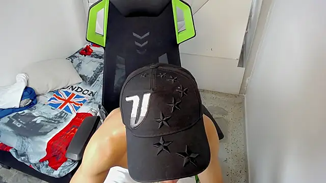 Živý XXX chat RyanFlirty