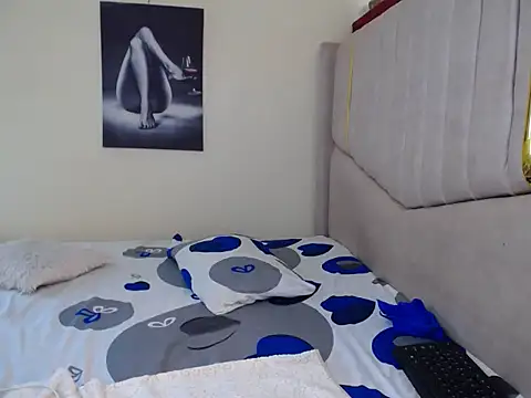 KittyKissess03's Live XXX Chat