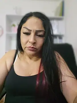 Gina_Myers Adlı Modelin Canlı XXX Sohbeti