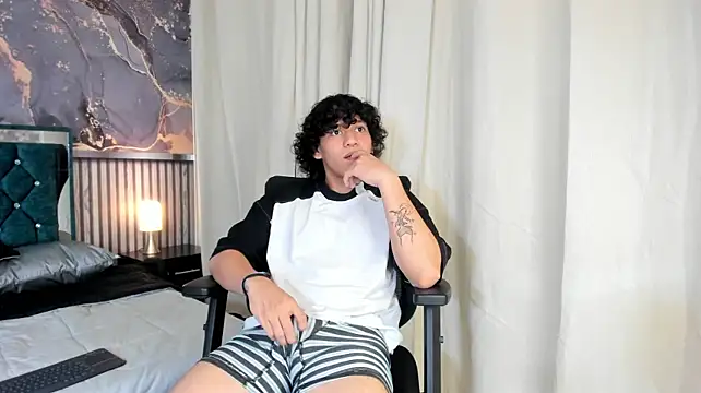 Show de webcam de adrian_black86306