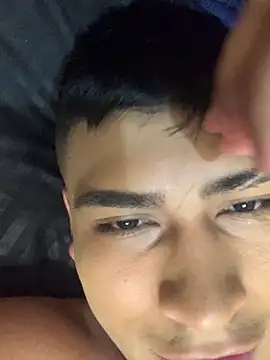 Emiliano_Reyes' Webcam Show