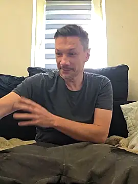 tomek84: απευθείας συνομιλία ΧΧΧ