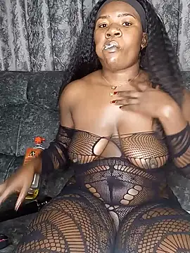 sexydarkpussy4 即時 XXX 聊天