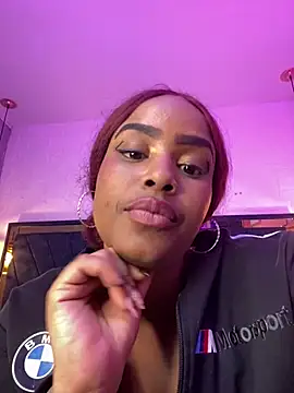Chat XXX ao vivo de Ayla_Nuit