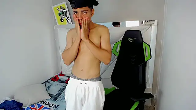 RyanFlirty Webcam show
