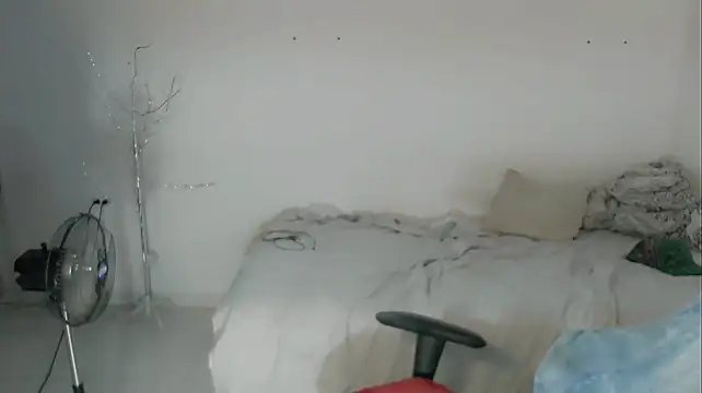 XXX chat uživo modela FUNNY_DICK_