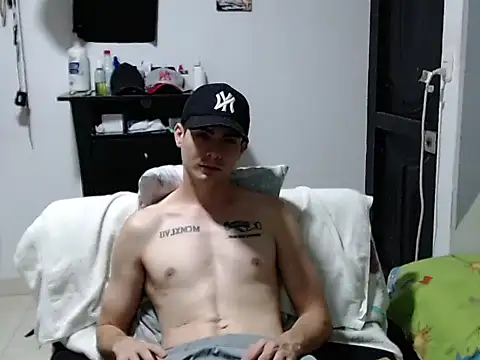 Zac_Efront webcam show