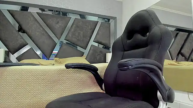 ElektraBomdans webkamerás műsora