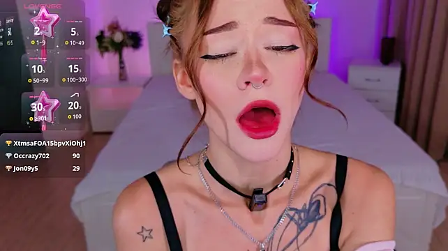 Adetta Chat XXX in diretta