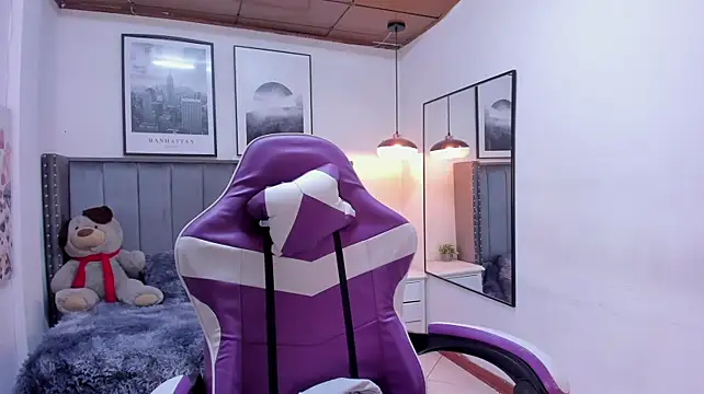 Alaia_Carter élő XXX-chatje