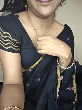 Cute-Smiely-Queen-Telugu's Live XXX Chat