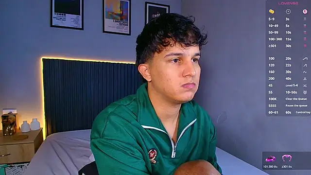 Chat XXX ao vivo de Leo_Savage_