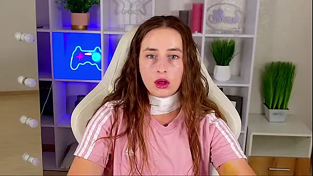 NadinnL 라이브 XXX 채팅