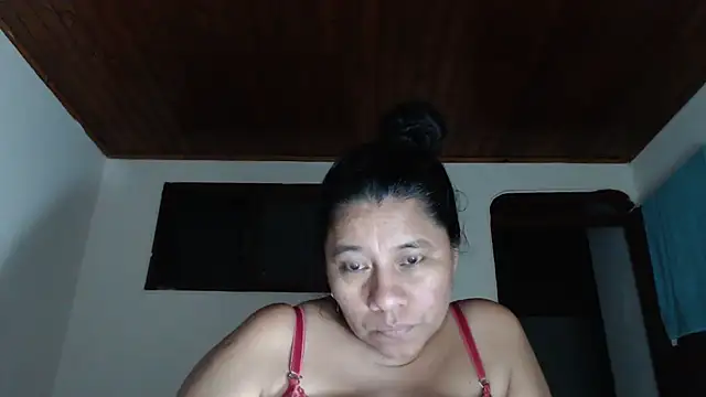 adrixxx38's Live XXX Chat