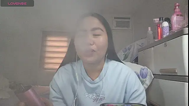 CandieHand Pertunjukan Webcam