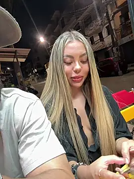 lindaandtony 在線直播表演