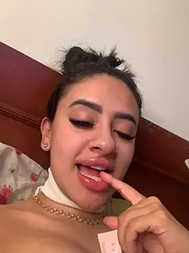 Show de Sweet1_Treat na webcam