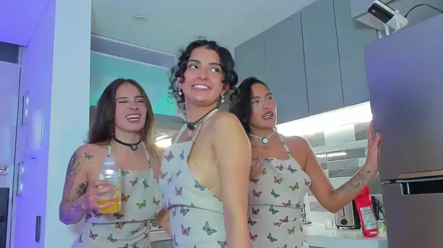 Chat XXX ao vivo de lary__