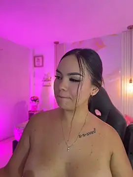 amber_white15 Chat XXX live